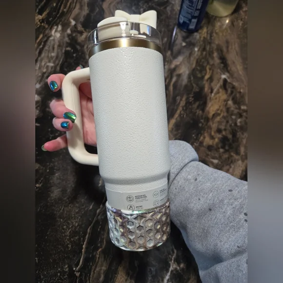 Cream Moon Stanley 30oz - Picture 3 of 5